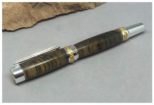 Pecan Cambridge Fountain Pen